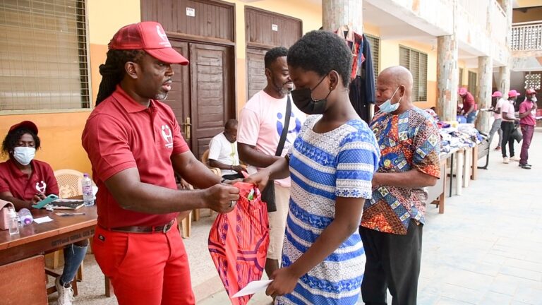 Truecare Ghana feeds over 300 residents of Abokobi, donate CASH and clothes